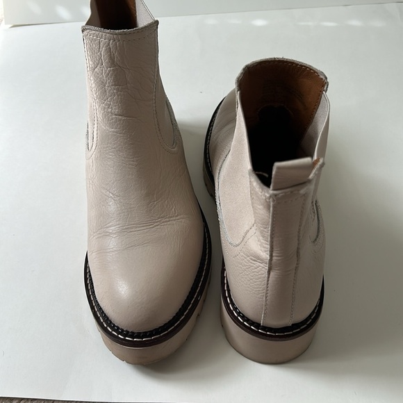 Caslon Miller Leather Chelsea Water Resistant Boots - Picture 10 of 12